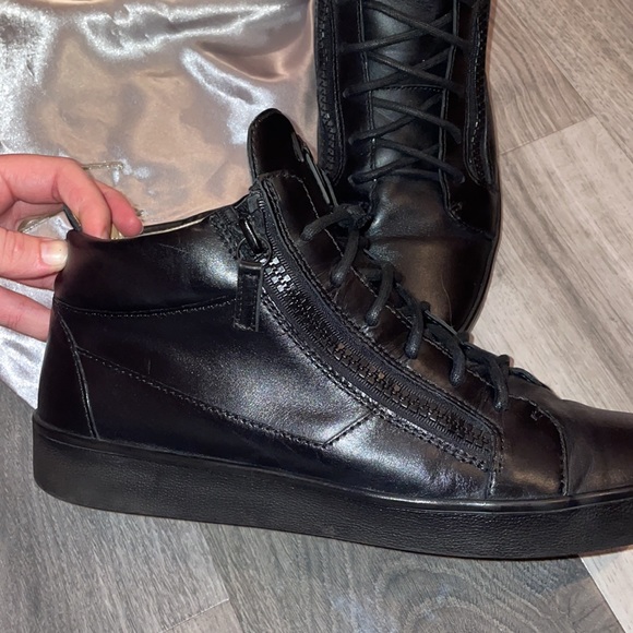 Giuseppe Zanotti sneakers - Picture 2 of 8